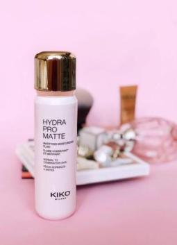 база под макияж KIKO Milano, праймер KIKO Milano, база для лица KIKO, праймер для лица KIKO, выравнивающая база под макияж, матирующий праймер KIKO, увлажняющий праймер для лица, база под тональный крем KIKO, праймер для стойкости макияжа, база под макияж купить, косметика KIKO Milano, оригинальный праймер KIKO, профессиональная база под макияж, праймер для кожи лица