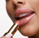 помада Paese NUDELIGHTFUL 401 Raspberry Biscuit, губна помада Paese 4,5 г, нюдова помада з рожево-малиновим відтінком, помада Raspberry Biscuit, кремова помада для губ, зволожуюча помада Paese, помада з сяючим фінішем, помада з ефектом бальзаму, стійка помада для губ, декоративна косметика Paese для губ